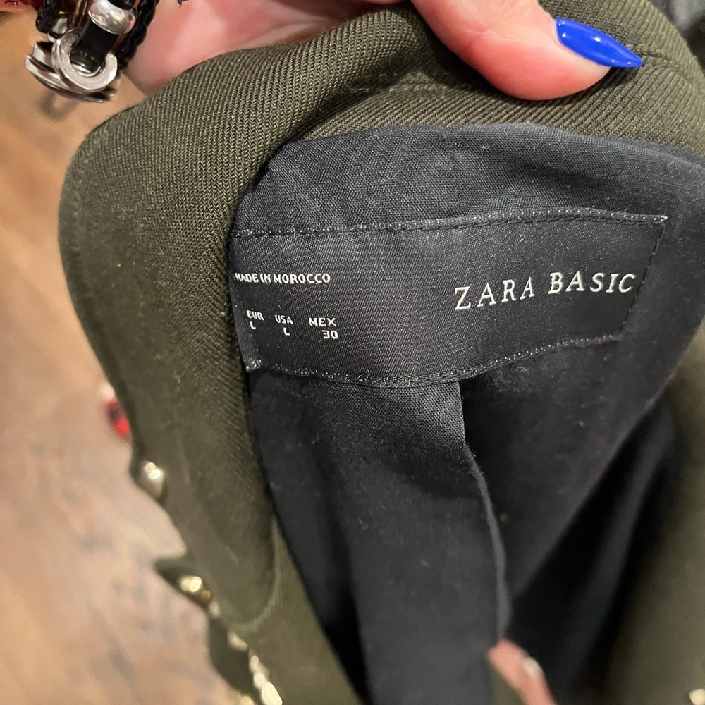 Super cute Zara basic jacket large - Picture 2 of 2